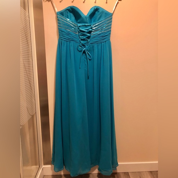 Grad/ Prom dress size 14 - Picture 2 of 5